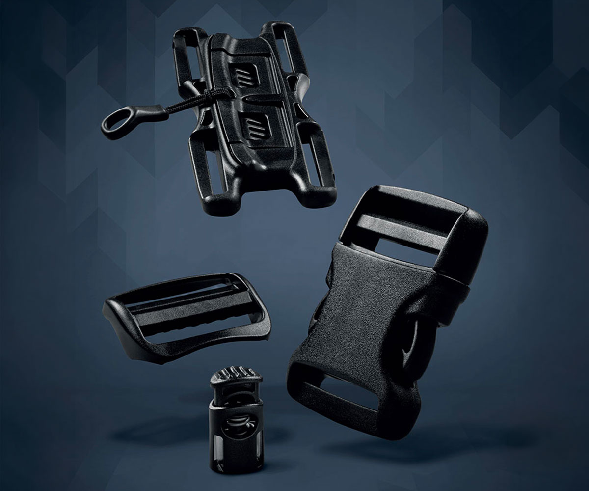 ACCESSORI IN PLASTICA MADE IN ITALY