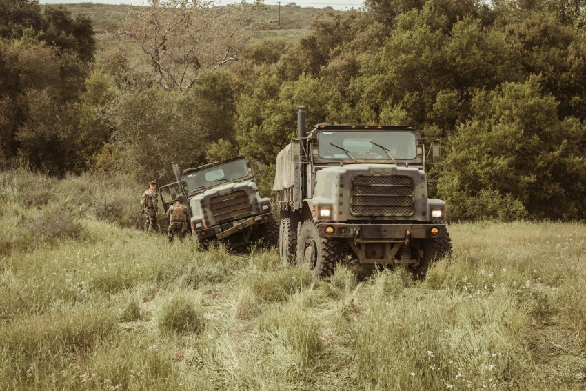 Accessori militari specialty: componenti tattici in plastica ad alte prestazioni